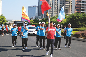 1586594277271895.jpg 賴運宏董事長代表文明企業參加“2019全城行動傳遞文明火炬”活動.jpg